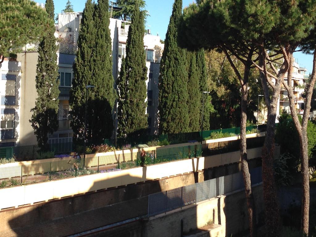 רומא B&B Rosemary Rooms מראה חיצוני תמונה
