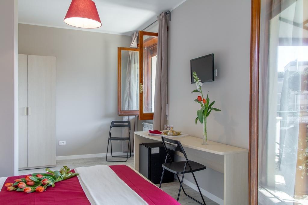 רומא B&B Rosemary Rooms מראה חיצוני תמונה